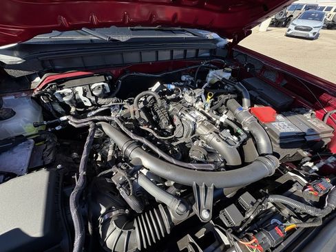 New 2025 Ford Bronco Badlands image 19