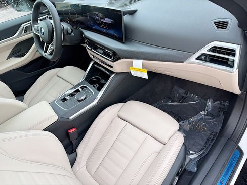 New 2026 BMW 430i w/ M Sport Package RWD image 14