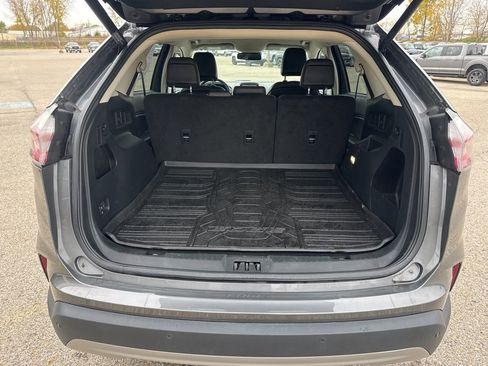 Used 2022 Ford Edge SEL w/ Convenience Package image 19