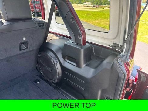 Used 2021 Jeep Wrangler Unlimited Sahara w/ Uconnect 4C Nav & Sound Group AWD/4WD image 46