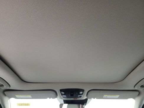 Used 2023 Kia Sorento SX FWD image 40