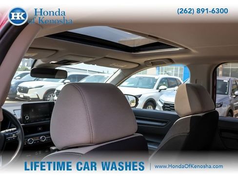 Used 2023 Honda CR-V EX image 13
