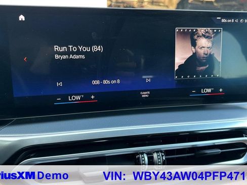 Used 2023 BMW i4 eDrive35 w/ Premium Package image 34