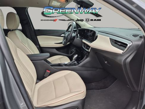 Used 2024 Buick Encore GX Avenir w/ Avenir Convenience Package AWD/4WD image 26