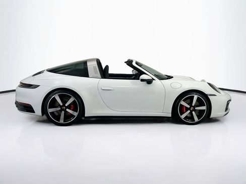 Certified 2022 Porsche 911 Targa 4S AWD/4WD image 8