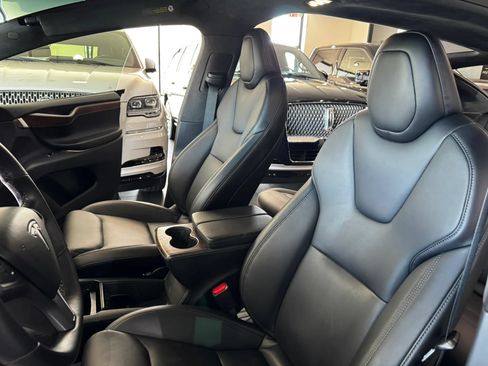 Used 2020 Tesla Model X AWD/4WD image 11