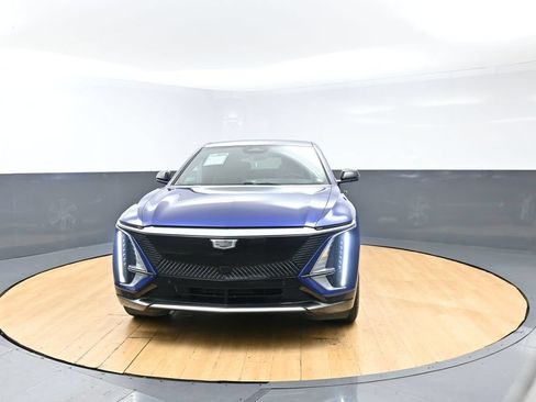 Used 2024 Cadillac Lyriq Tech RWD image 7