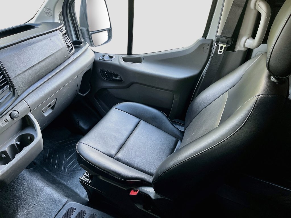Used 2024 Ford Transit 250 Low Roof w/ Load Area Protection Package RWD image 21