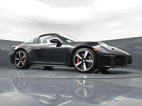 Certified 2026 Porsche 911 Targa 4S AWD/4WD image 26