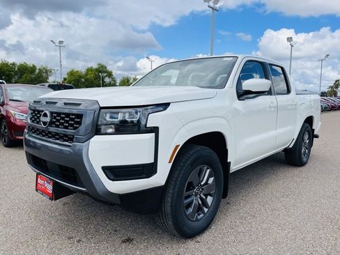 New 2026 Nissan Frontier SV w/ Tow Package image 3