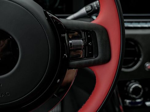 New 2026 Rolls-Royce Cullinan image 24