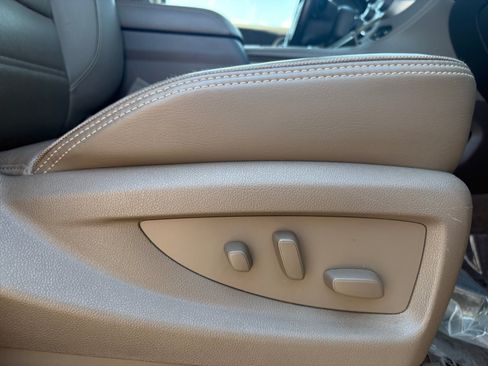 Used 2019 GMC Yukon Denali AWD/4WD image 32