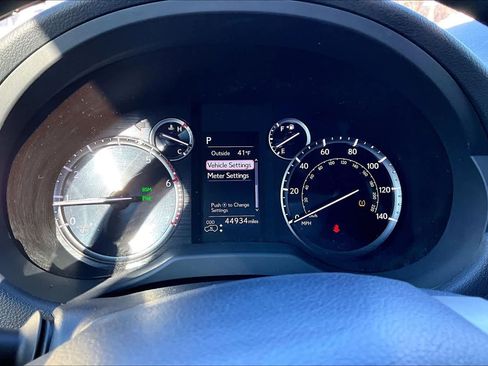 Used 2020 Lexus GX 460 Luxury w/ Off Road Package image 26