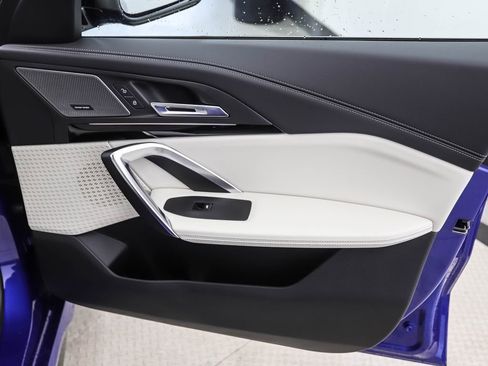 New 2026 BMW X1 xDrive28i w/ Technology Package image 28