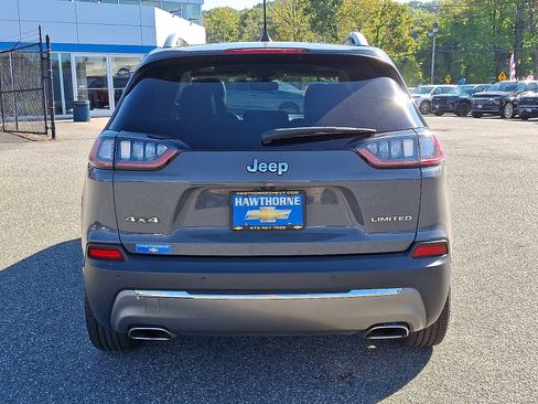 Used 2019 Jeep Cherokee Limited image 5