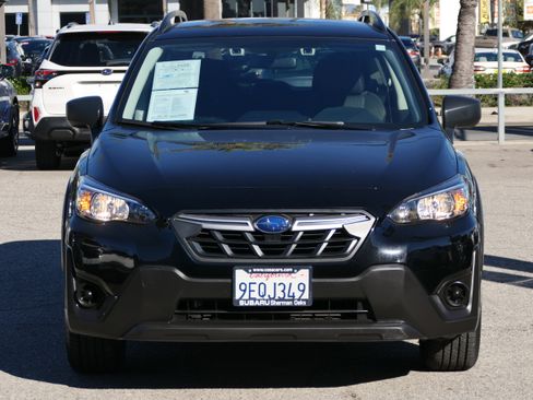 Certified 2023 Subaru Crosstrek 2.0i image 8
