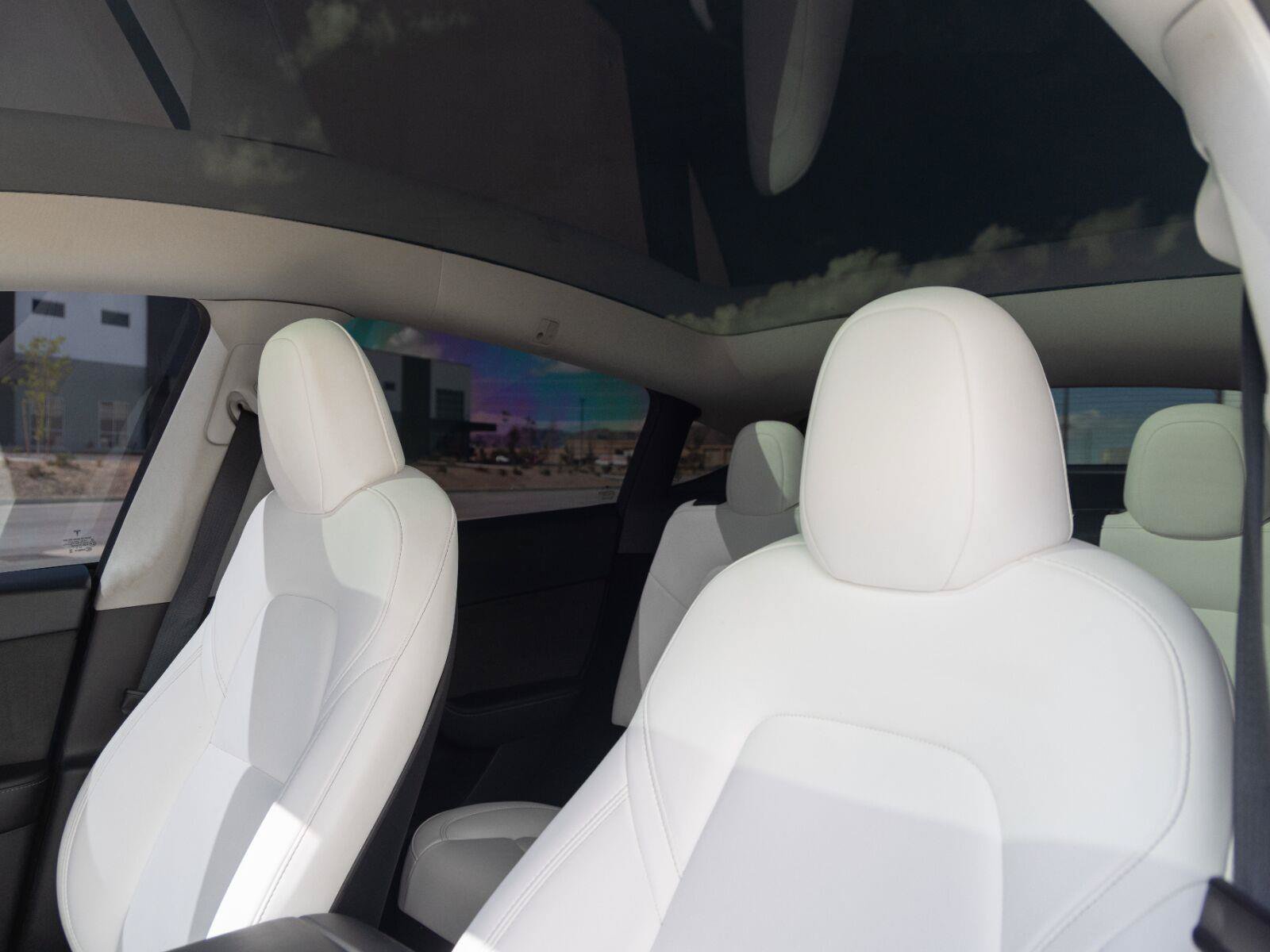 Used 2023 Tesla Model Y Long Range AWD/4WD image 18