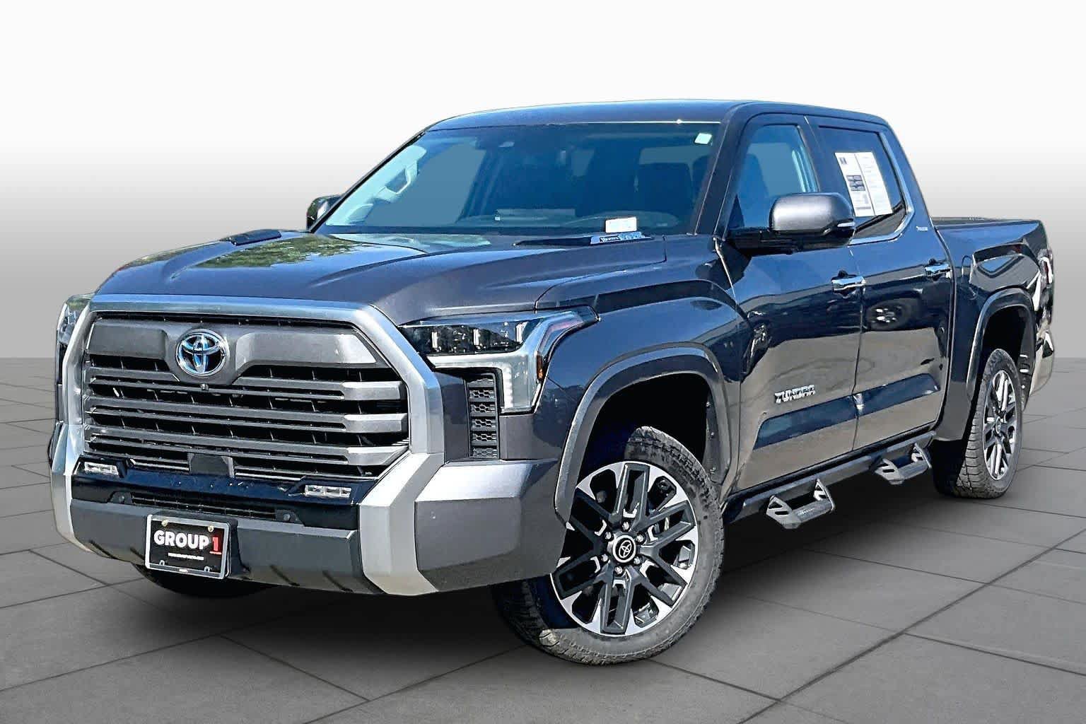 Used 2024 Toyota Tundra Limited AWD/4WD image 2