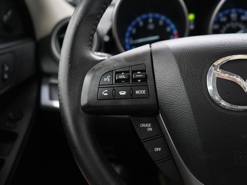 Used 2012 MAZDA MAZDA3 i Touring FWD image 22