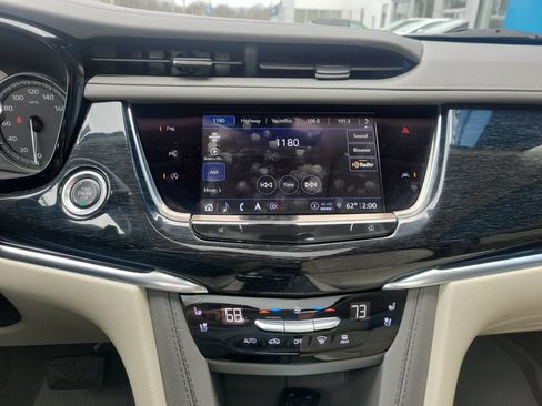 Certified 2023 Cadillac XT6 Premium Luxury w/ Technology Package AWD/4WD image 7