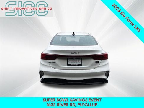 Used 2023 Kia Forte LXS w/ LXS Technology Package image 5