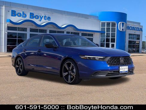 Certified 2023 Honda Accord Sport image 1