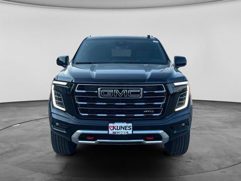 New 2026 GMC Yukon AT4 w/ AT4 Premium Package AWD/4WD image 2