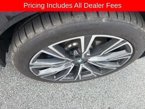 Used 2020 BMW X7 M50i w/ Dynamic Handling Package AWD/4WD image 14