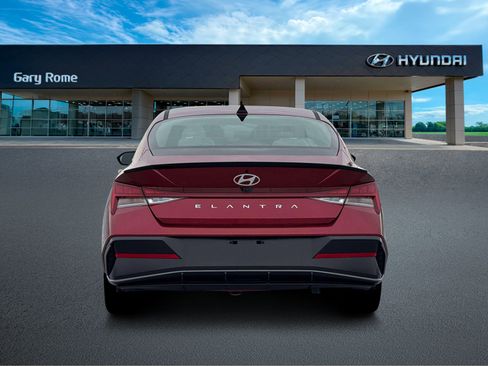 New 2026 Hyundai Elantra SEL Sport Premium FWD image 6