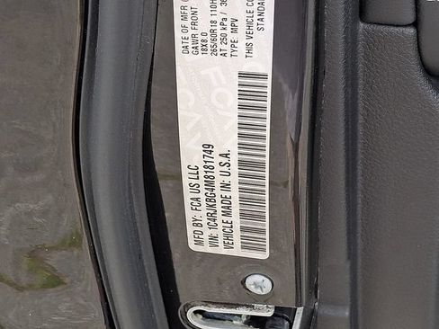 Used 2021 Jeep Grand Cherokee L Limited AWD/4WD image 30