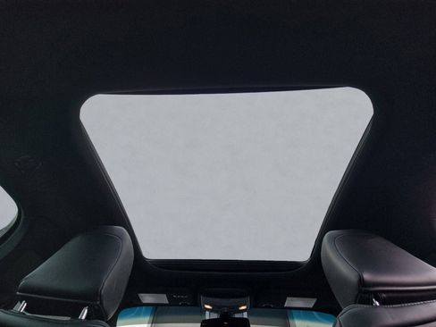 Used 2020 Lincoln MKZ Reserve w/ Elements Package image 25