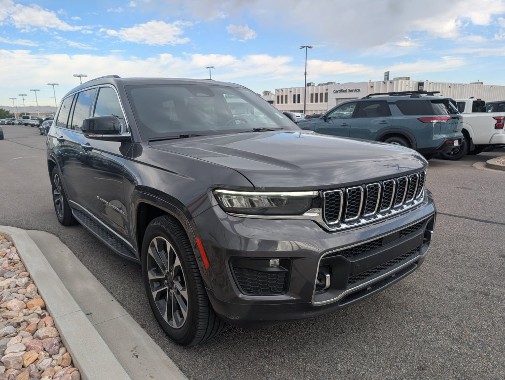 Used 2022 Jeep Grand Cherokee L Overland AWD/4WD image 4