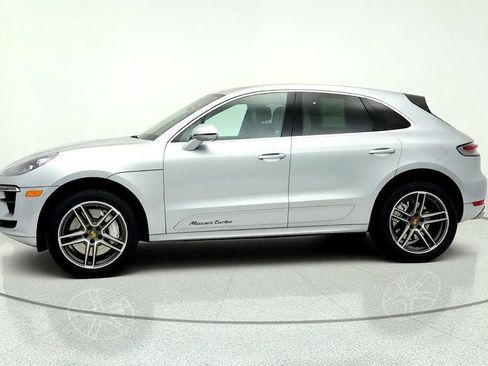 Used 2020 Porsche Macan Turbo AWD/4WD image 8