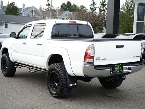 Used 2012 Toyota Tacoma V6 image 3