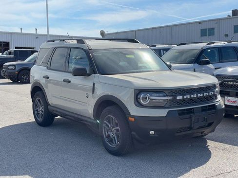 New 2025 Ford Bronco Sport Big Bend w/ Convenience Package image 2