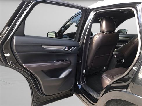 Used 2024 MAZDA CX-5 Signature image 8