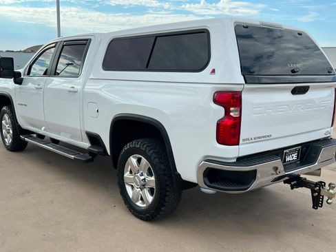 Used 2021 Chevrolet Silverado 2500 LT w/ All Star Edition AWD/4WD image 3