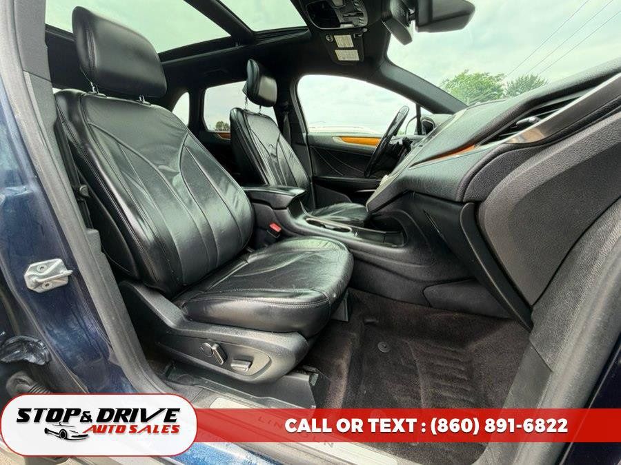 Used 2017 Lincoln MKC Reserve w/ Lincoln MKC Climate Package AWD/4WD image 15