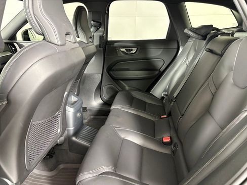 Used 2024 Volvo XC60 T8 Ultimate w/ Protection Package AWD/4WD image 32