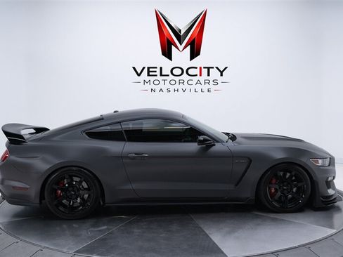 Used 2018 Ford Mustang Shelby GT350R w/ GT350R Equipment Group 920A RWD image 13