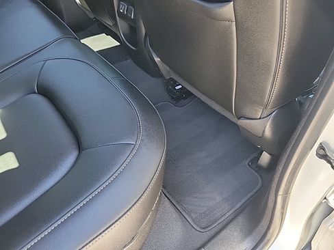 Used 2019 Chevrolet Colorado ZR2 AWD/4WD image 36