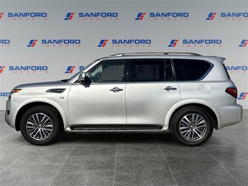 Used 2022 Nissan Armada SL image 2