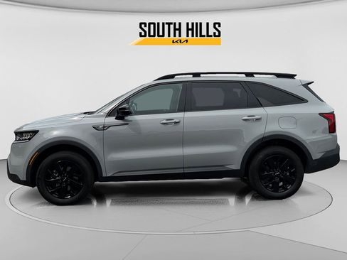 Certified 2023 Kia Sorento S w/ Panoramic Sunroof Package AWD/4WD image 2