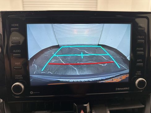 Used 2022 Toyota Corolla LE image 19