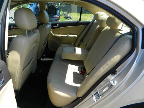 Used 2009 Hyundai Sonata Limited FWD image 14
