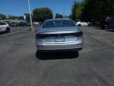 Certified 2024 Honda Accord EX image 6