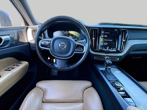 Used 2019 Volvo XC60 T5 Inscription w/ Protection Package Premier FWD image 5