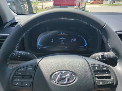 New 2026 Hyundai Venue SEL FWD image 34