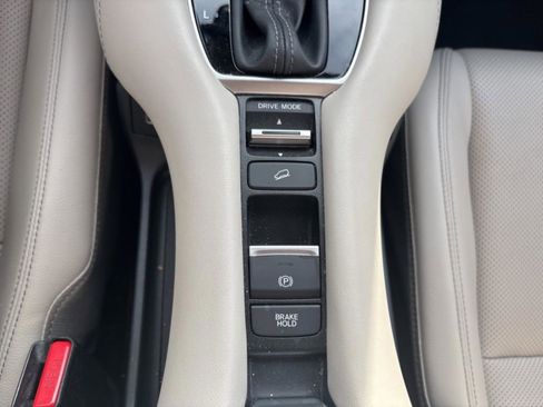 Used 2023 Honda HR-V EX-L image 23