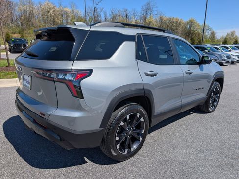 Used 2025 Chevrolet Equinox RS w/ Safety and Technology Package image 5